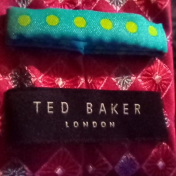 Ted Baker Red Diamond Pattern Tie - Picture 2 of 5